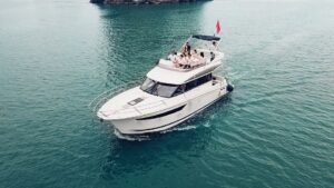 Dịch Vụ Cho Thuê Du Thuyền Sang Trọng Ở Cát Bà, Đồ Sơn, Hải Phòng