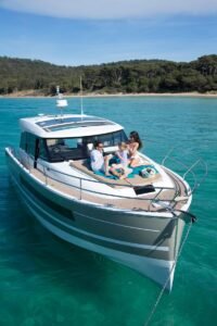 Dịch Vụ Cho Thuê Du Thuyền Du Lịch và Tiệc Tại Phú Quốc, Nam Du, Hòn Sơn, Hà Tiên, Kiên Giang