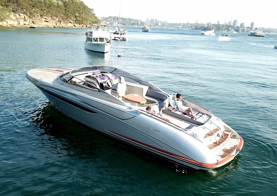 Dịch Vụ Cho Thuê Du Thuyền Sang Trọng Ở Sông Hồng, Hà Nội